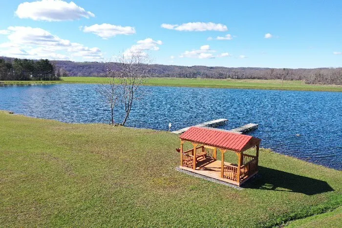 Country Charm Campground Picture 4