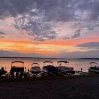 Twin Oaks Campgrounds and Marina ico