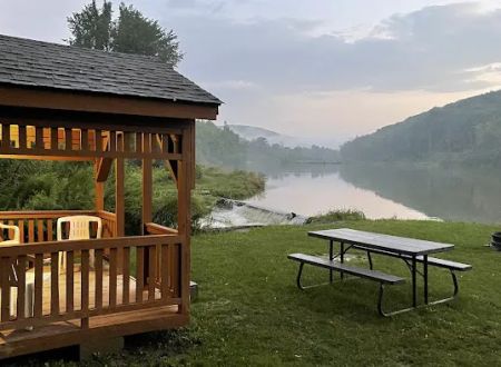Jellystone Park of the Finger Lakes @ Babcock Hollow