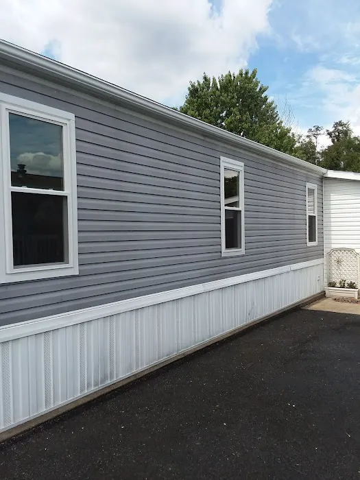 South Park Manufactured Home Community Picture 3