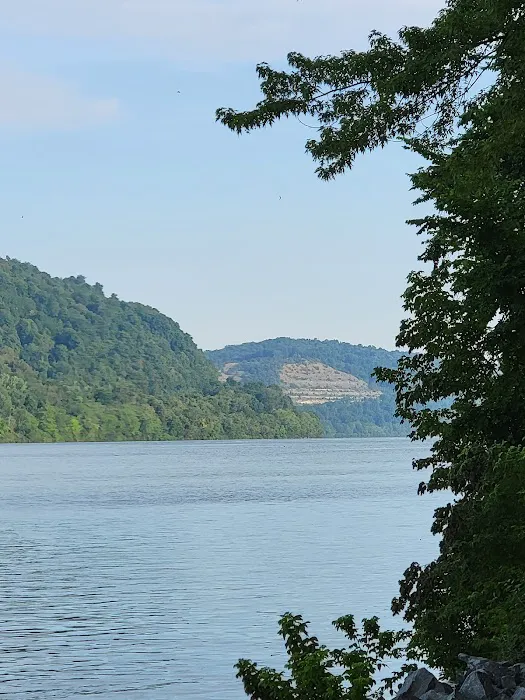 Edgewater Rv Park and Marina Picture 1