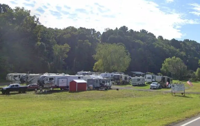 Backwaters RV Park Picture 1
