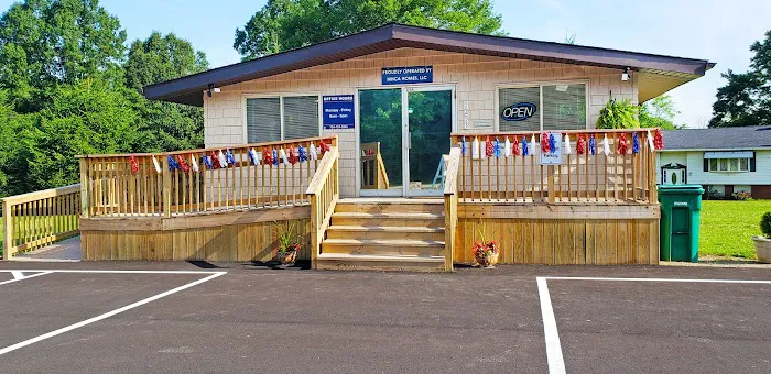 Dogwood Mobile Home Community Picture 3