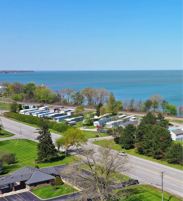 Erie West Mobile Home Community Picture 7