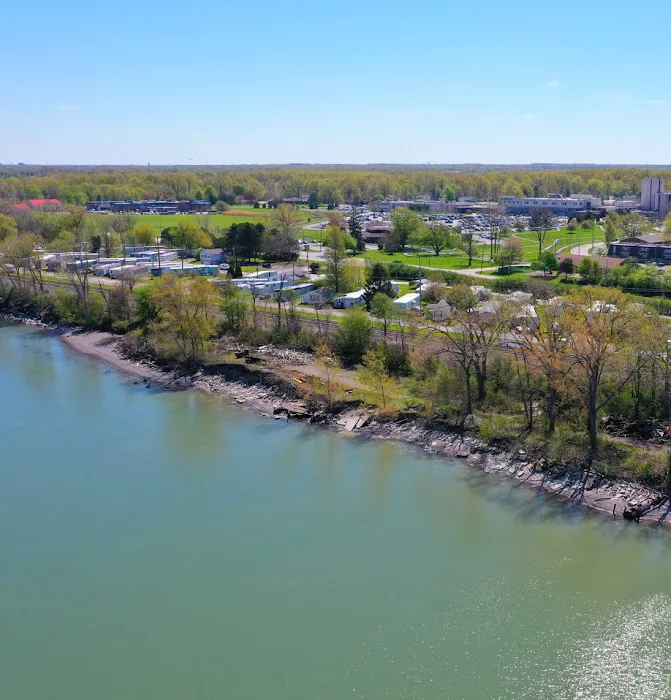 Erie West Mobile Home Community Picture 5