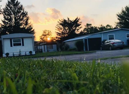 Pine Villas Inc
