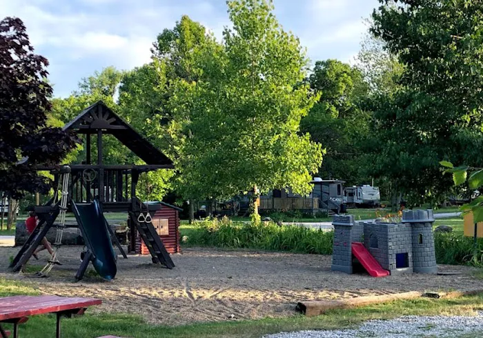 Riverview RV Park and Marina Picture 9