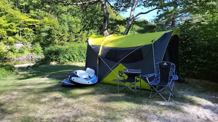 Mountain Pines Campground Picture 5