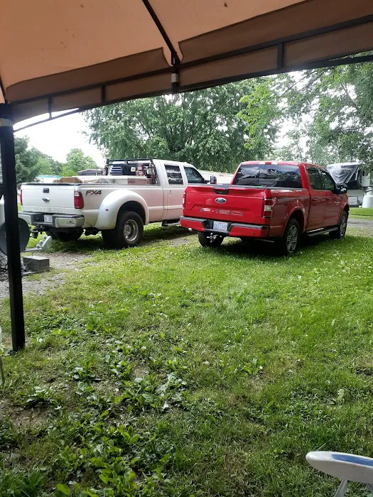 Oakland RV Park Picture 10