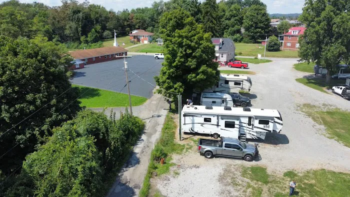 Meadowbrooke RV Park Picture 2