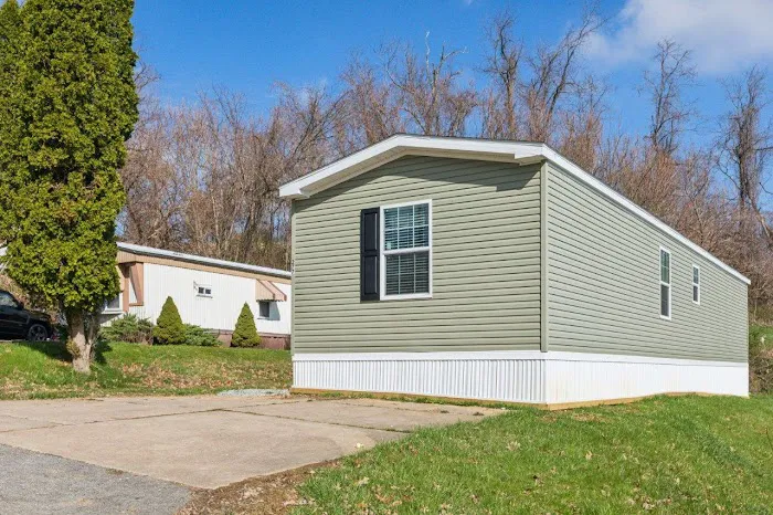 Glen Meadows Manufactured Home Community Picture 3