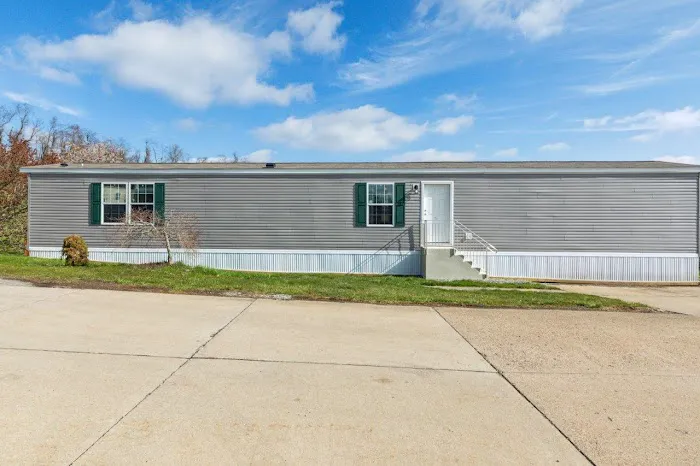 Glen Meadows Manufactured Home Community Picture 4