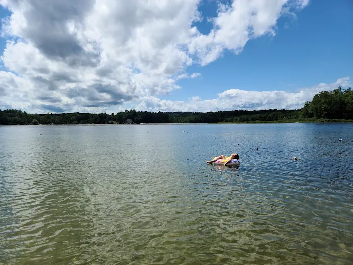 Silver Lake Park Campground (Modern America Campgrounds) Picture 2
