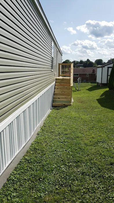 Pleasant Heights Mobile Home Park Picture 4