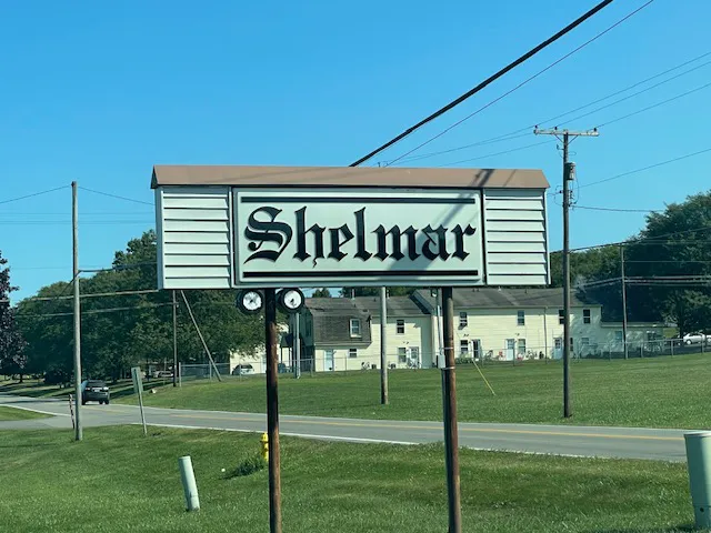 Shelmar Mobile Homes Park Picture 1