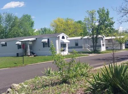 Silverstone Lake Estates