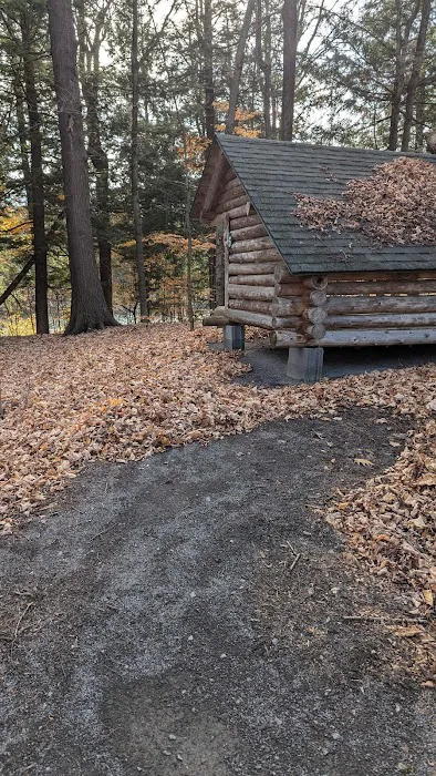 Adirondack Lean-tos Campsites Picture 3