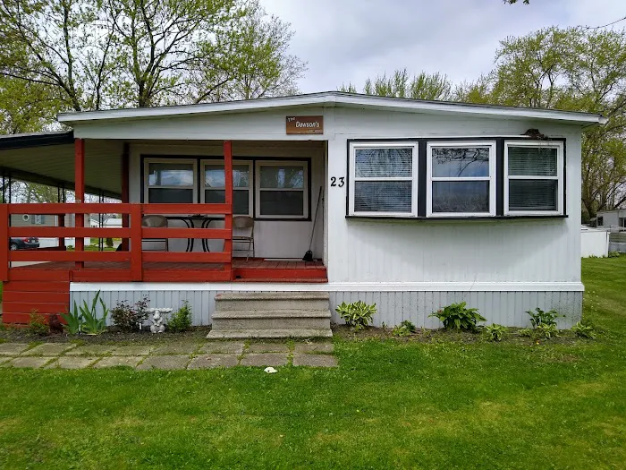 Twins Mobile Home Park Picture 5