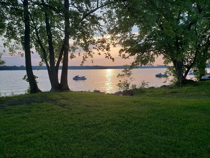 Sunset Park Campground Picture 10
