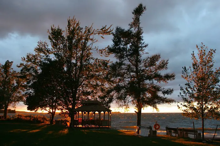 Willows on the Lake Campground Picture 7