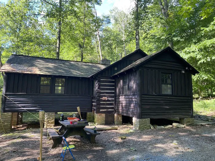 Camp Misty Mount Picture 3