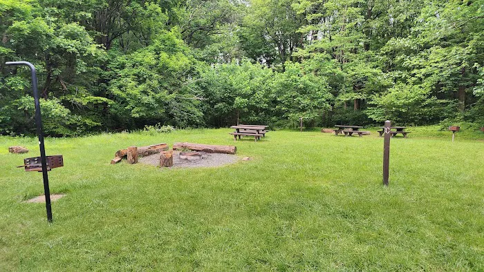 Poplar Grove Youth Group Tent Campground Picture 1