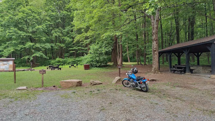 Poplar Grove Youth Group Tent Campground Picture 3