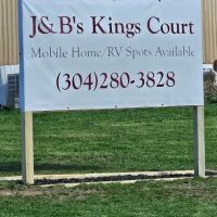 J&B's Kings Court ico