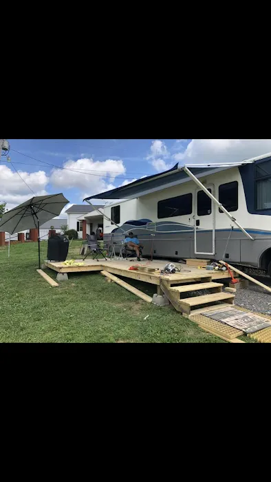 Big G’s RV Campground Picture 2