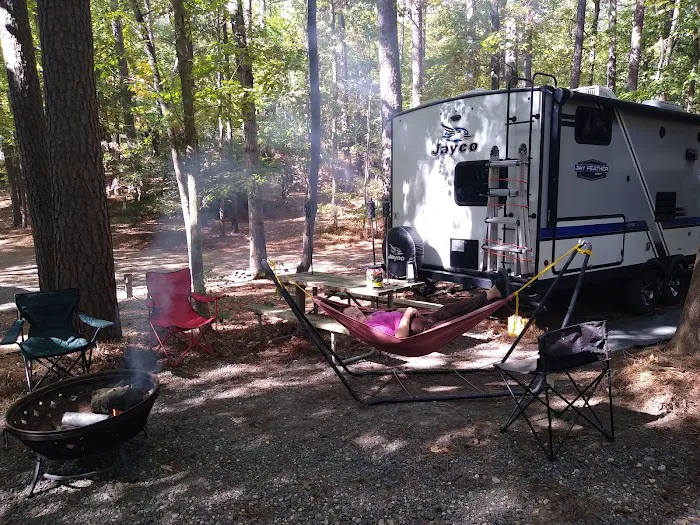 Aquia Pines Camp Resort Picture 9