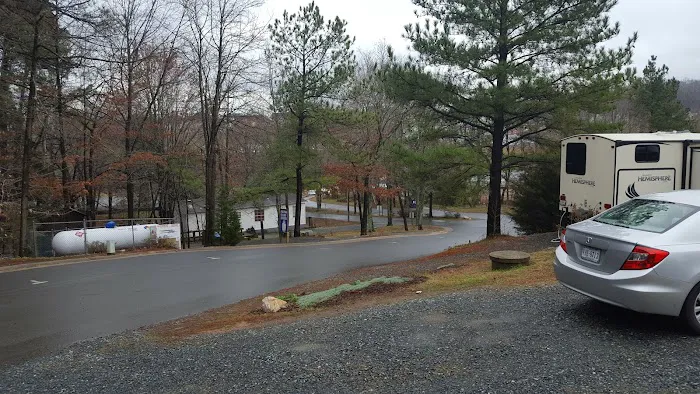 Aquia Pines Camp Resort Picture 8