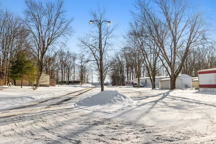 Wooded Estates Picture 9