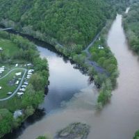 RIVERBANK CAMPGROUND AND COTTAGE RENTAL ico