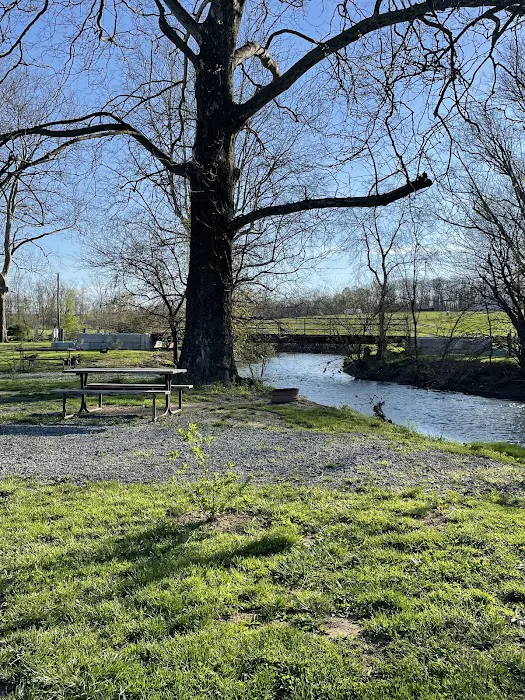 Twin Bridge Campground Picture 4