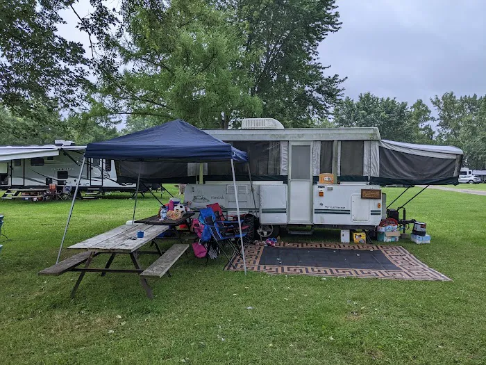 Cheerful Valley Campground Picture 6