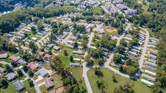 Independence Hill Pointe Mobile Home Park Picture 5
