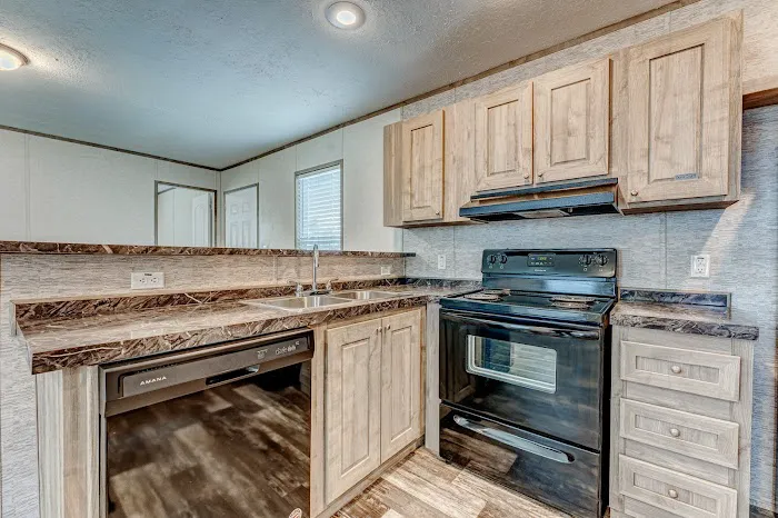 Independence Hill Pointe Mobile Home Park Picture 3