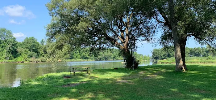 Rivers Crossing Campground & Marina Picture 10