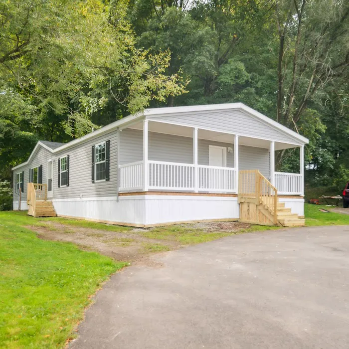 Lakeview Estates Manufactured Home Community Picture 2
