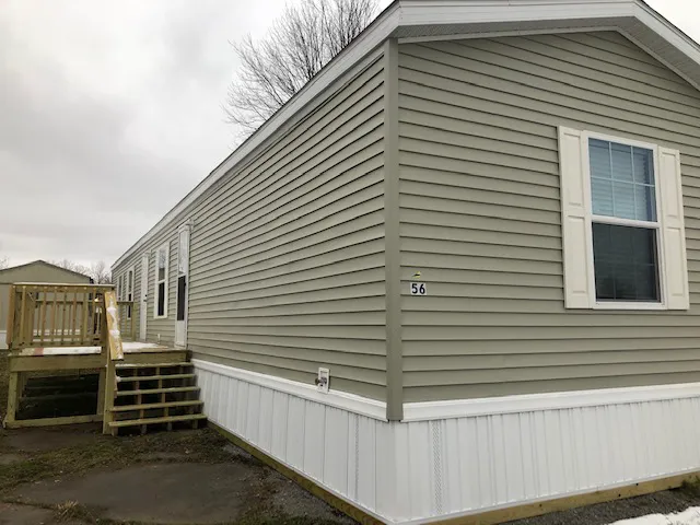 Pinecrest Mobile Home Community Picture 3