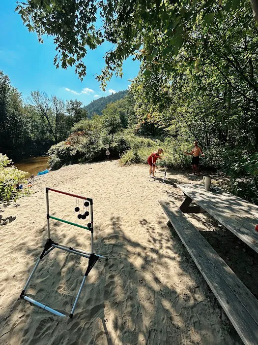 Baker River Campground, LLC Picture 6