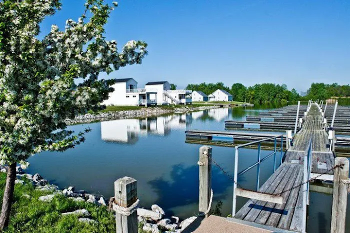 The Resort at Erie Landing Picture 4