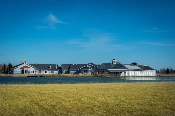 The Resort at Erie Landing Picture 6