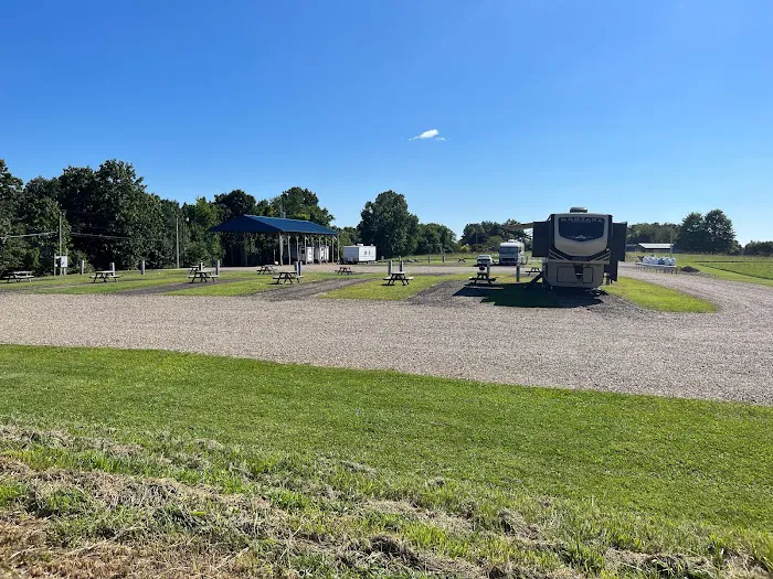T&R RENTALS LLC (CAMPSITES) Picture 5