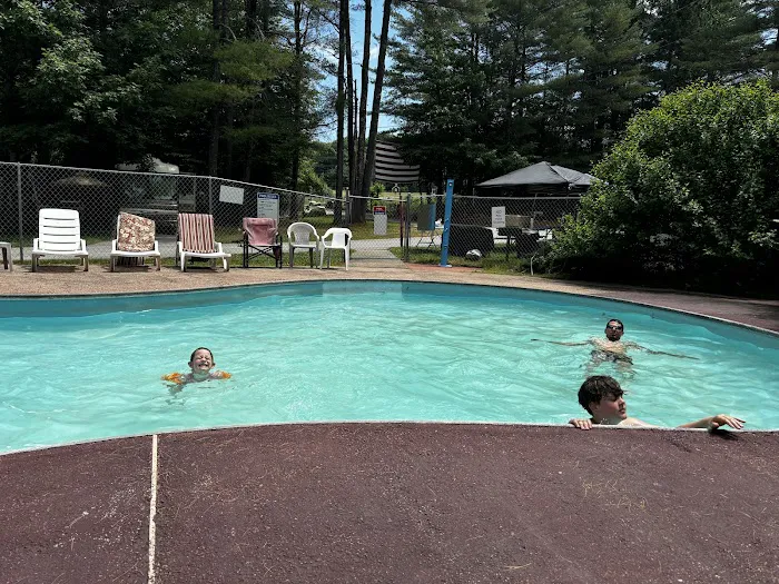 Pine Hollow Campground Picture 3
