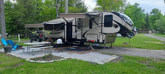Lazy Lions Campground Picture 8
