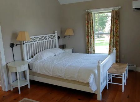 Waterhouses: Lodging, Campground & Marina