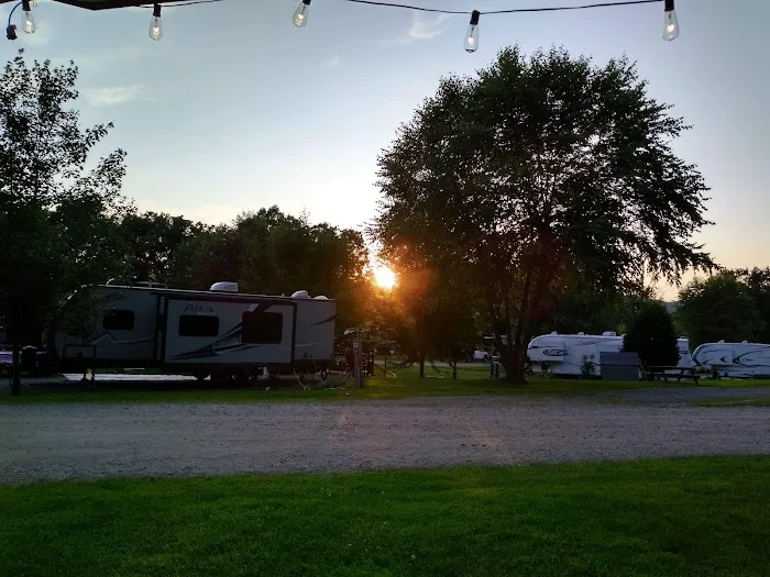 River Meadow Campground Picture 10