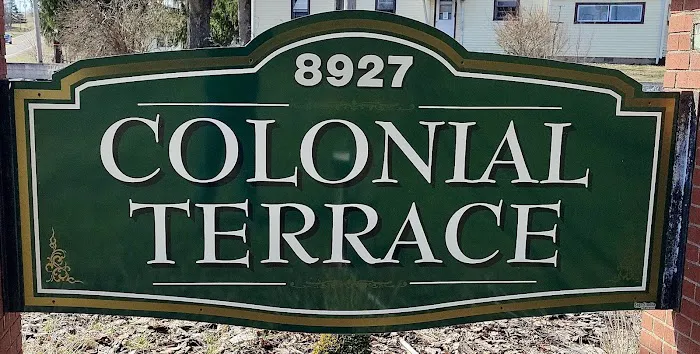 Colonial Terrace Picture 9