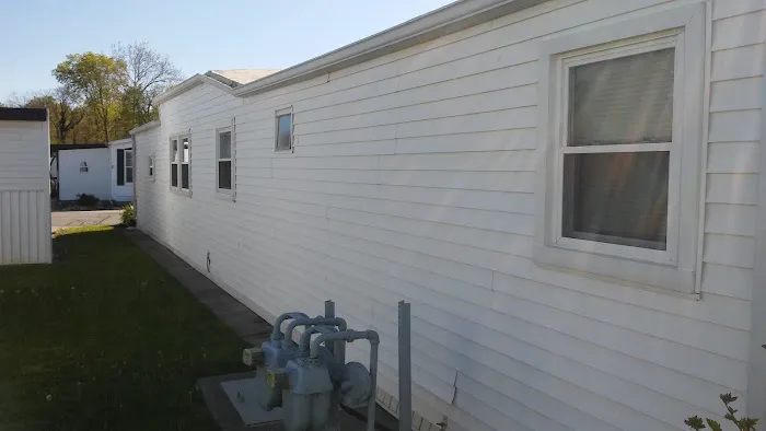Clinton Mobile Home Resort Picture 3